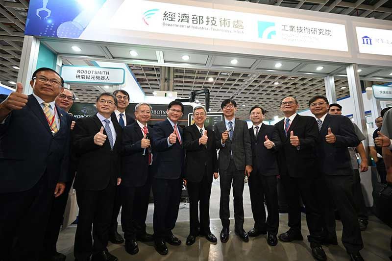 經濟部科技研發主題館於8月23日在「2023臺灣機器人與智慧自動化展」正式登場,展現科專計畫補助法人的各項機器人智慧科技成果