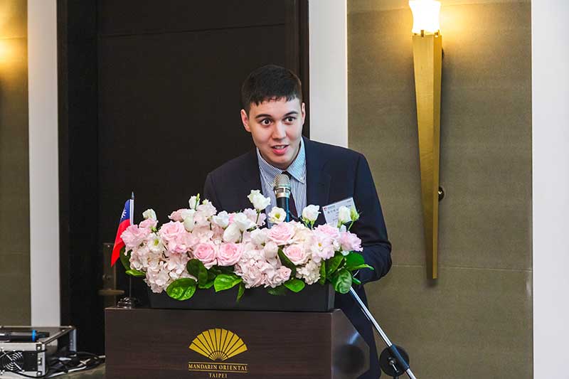 開國有限公司 執行長 戴守鴻