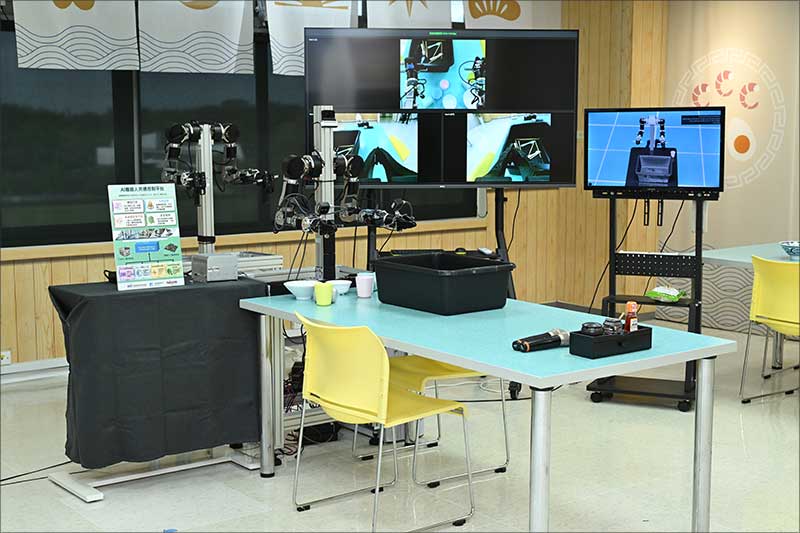 2026-Intelligent-Table-Clearing-Robot-01.jpg