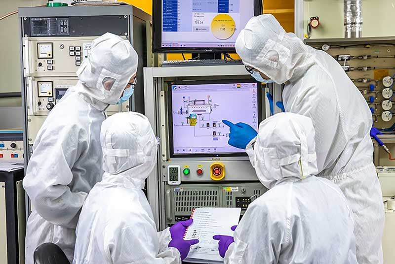 Semiconductor-thin-film-equipment-Smart-Process.jpg